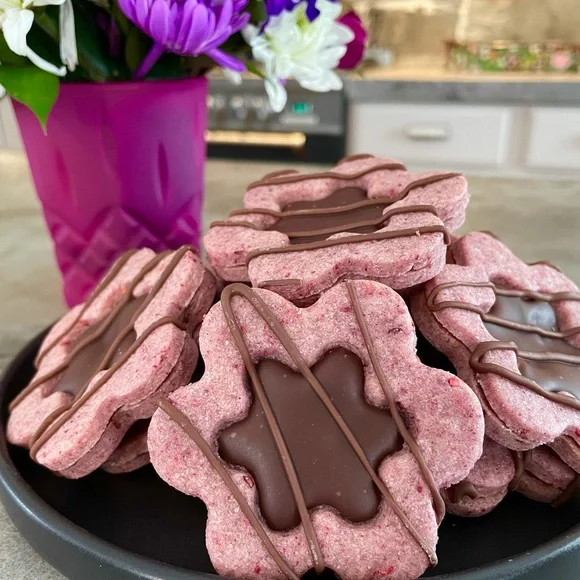 Meet your Posher - Picture 3 of 6